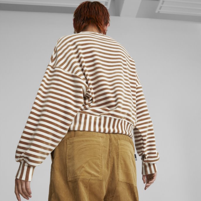 Puma På Tilbud Downtown Velour Damegenser Med Rund Hals Desert Tan