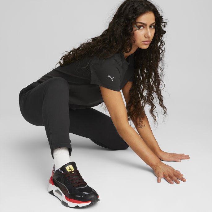 Svart Puma På Salg Scuderia Ferrari Stil Tee Kvinner