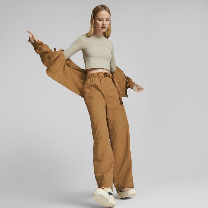 Puma På Tilbud Lett Sand Innlandet Beskåret Langermet Tight Tee Kvinner