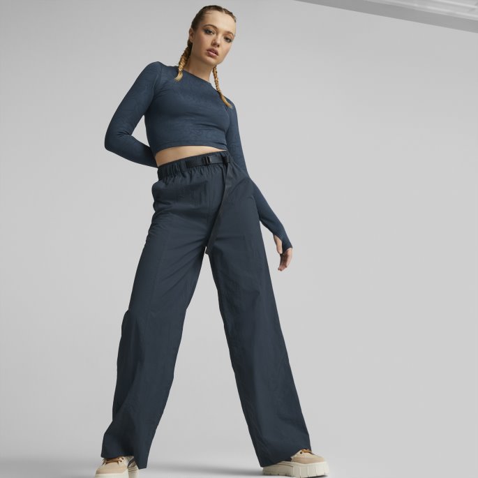 Marine Blå Puma På Salg Innland Beskåret Langermet Tight Tee Kvinner