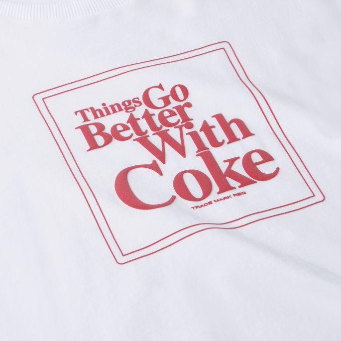 Puma På Tilbud X Coca-cola Grafisk T-skjorte For Menn Hvit