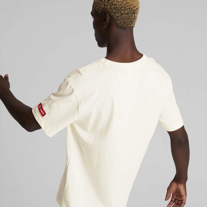 Puma På Tilbud X Coca-cola Herre Avslappet T-skjorte Ivory Glød