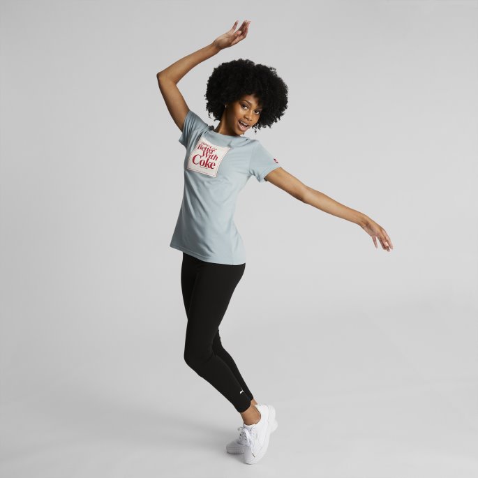 Puma På Tilbud X Coca-cola Grafisk Tee Skifer For Kvinner