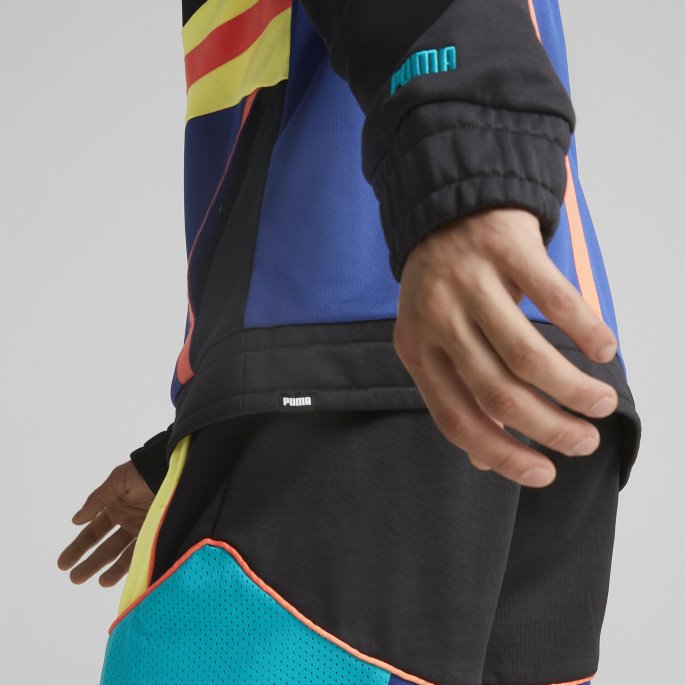 Puma På Tilbud Svart-flammende Blå Pop-art Basketball Genser For Menn