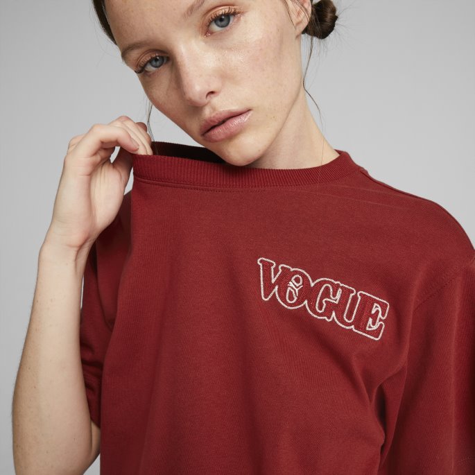 Puma På Tilbud X Vogue Avslappet T-skjorte For Kvinner Intens Rød