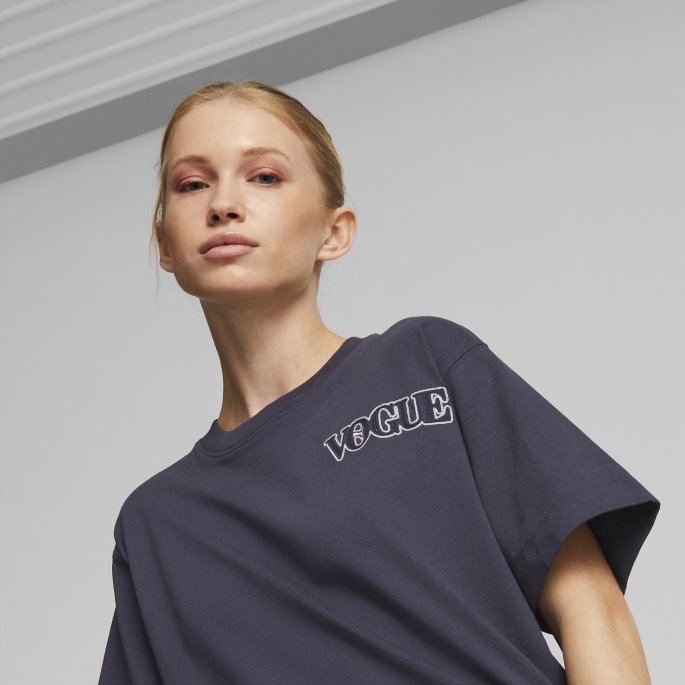 Puma På Tilbud X Vogue Kvinners Relaxed Fit Tee Parisian Night