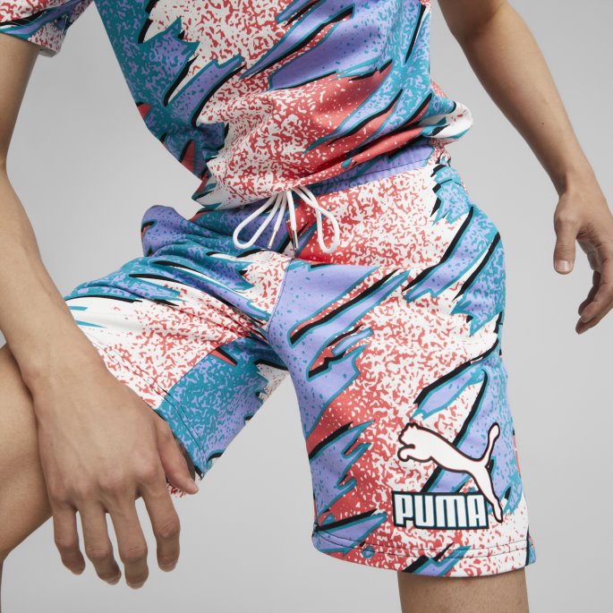 Hvit-aop Puma På Salg Fandom Printed Shorts Menn