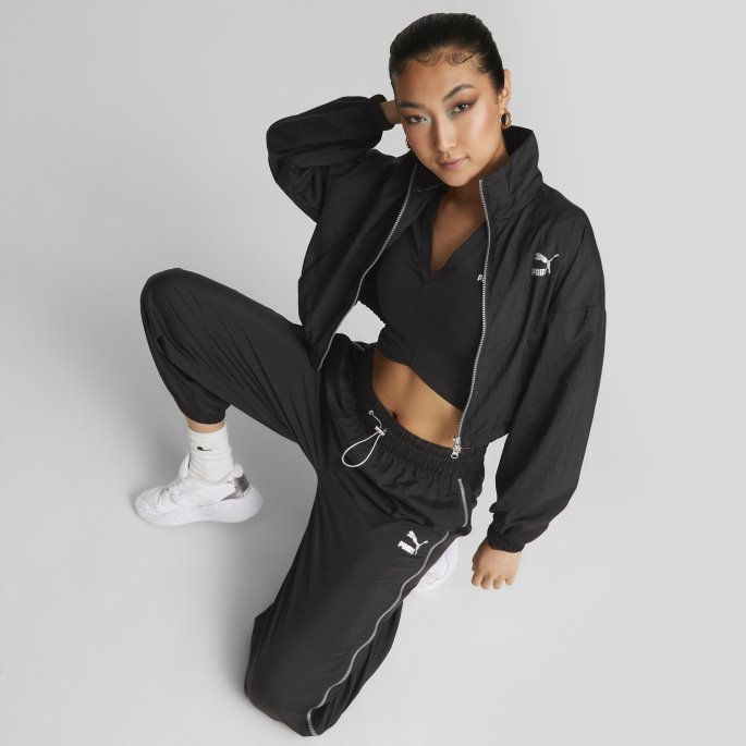 Svart Puma På Tilbud Klassikere Cropped Slim Tee Kvinner