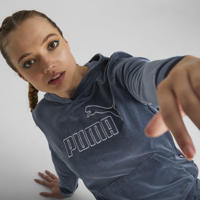 Evening Sky Essentials+ Hettegenser I Velour Kvinner Puma På Tilbud