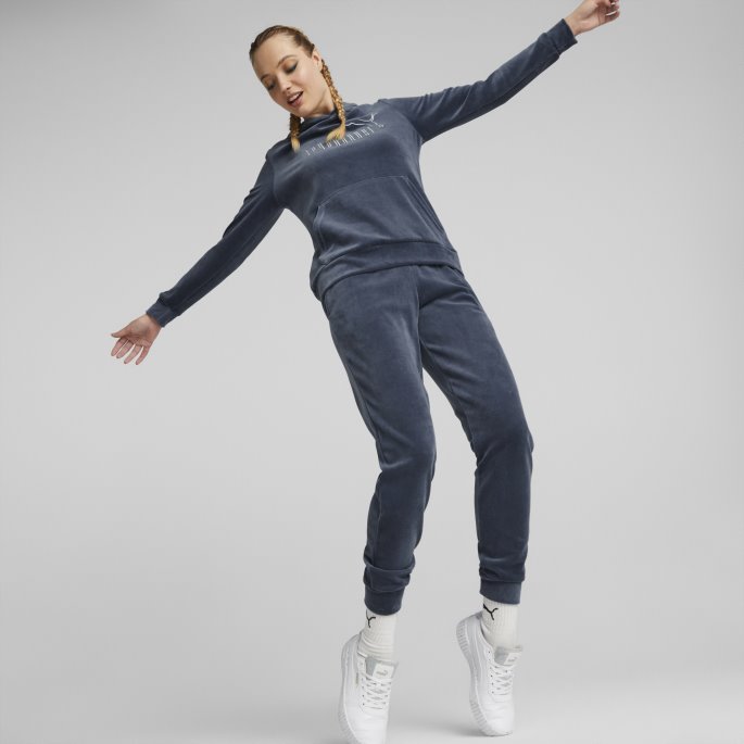 Evening Sky Essentials+ Hettegenser I Velour Kvinner Puma På Tilbud