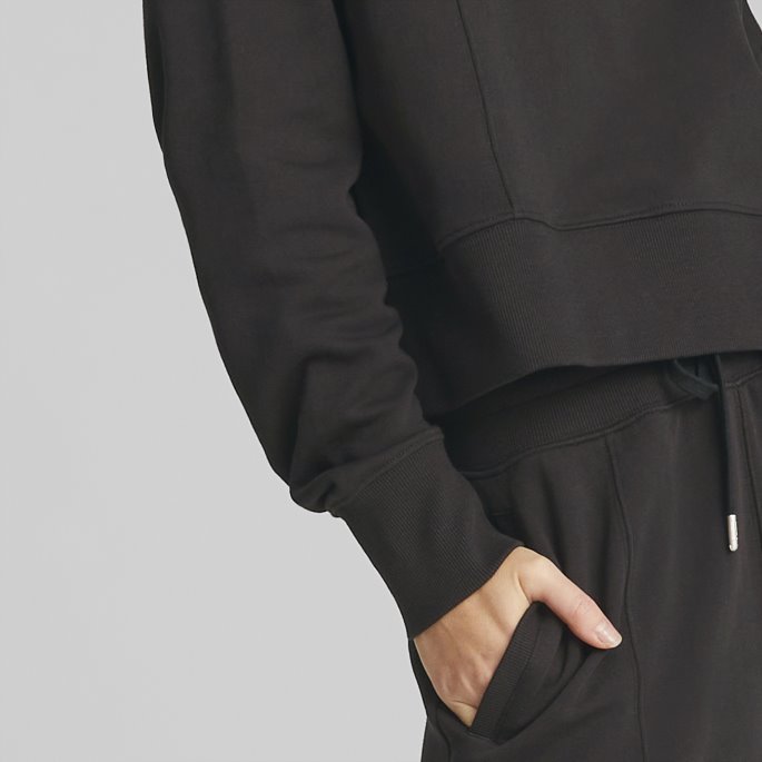 Svart Puma På Salg Hennes Crew Neck Sweatshirt Kvinner