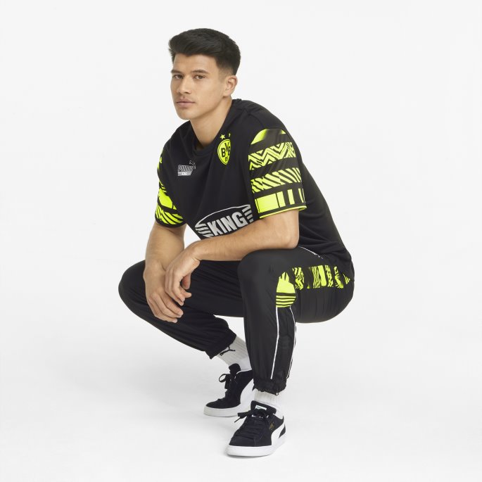 Puma På Tilbud Bvb Ftblheritage Herretrøye Svart-sikkerhet Gul