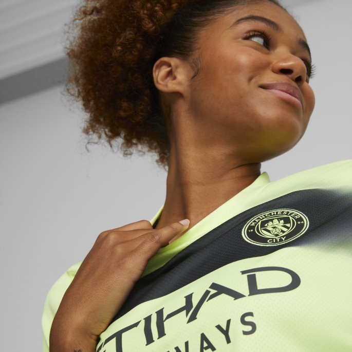 Puma På Salg Brusende Lys-parisisk Natt Manchester City F.c. Tredje 22-23 Replika Jersey Kvinner