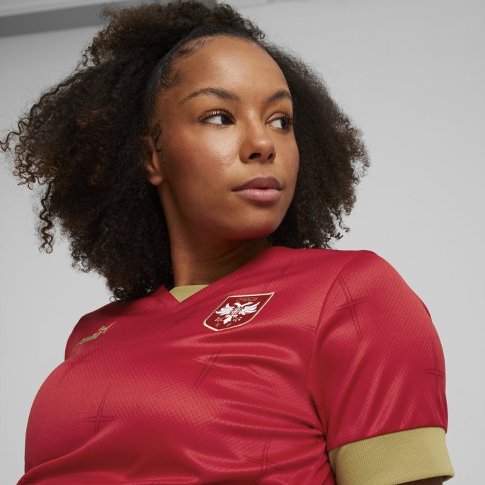 Chili Pepper-seier Gull Serbia Hjemme 22-23 Kopi Jersey Kvinner Puma På Salg