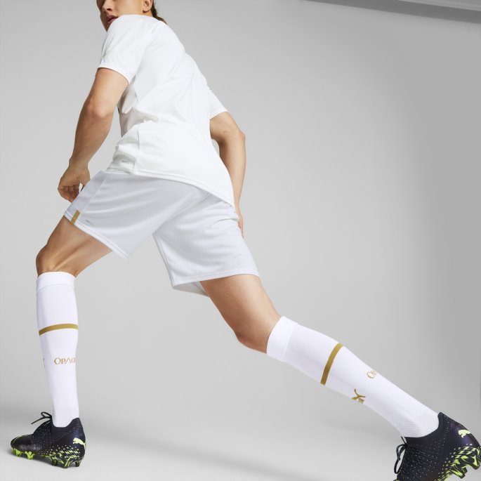 Hvit-seier Gull Puma På Salg Serbia 22-23 Replica Shorts Menn