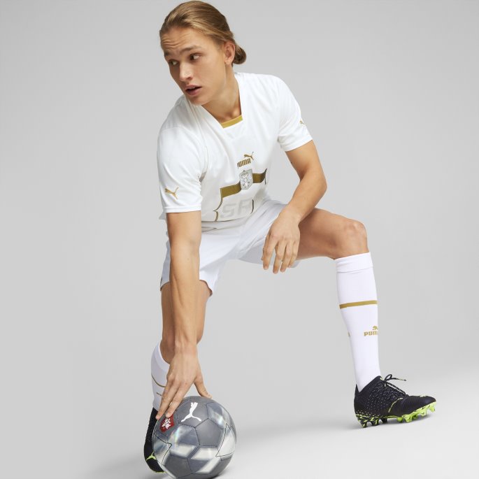 Serbia 22-23 Replica Shorts Menn Puma På Salg Hvit-seier Gull