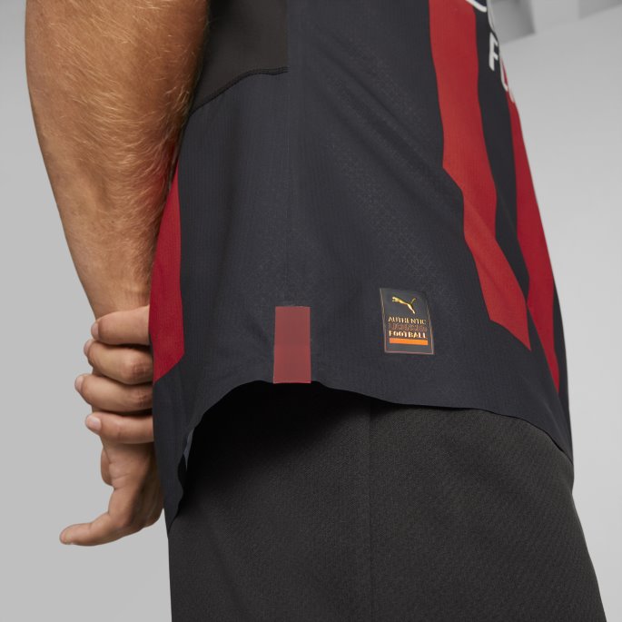 Svart-tango Rød A.c. Milan Home 22-23 Autentisk Jersey Herre Puma På Salg