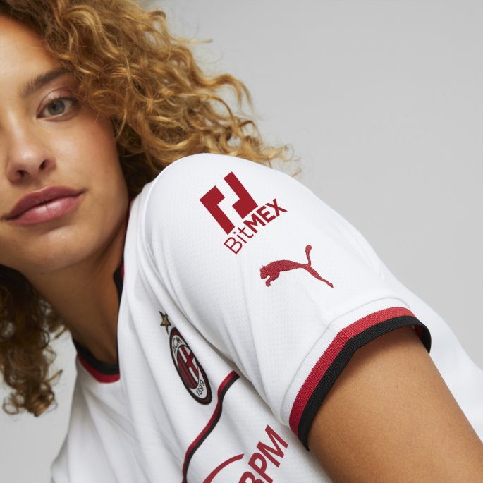 Hvit-tango Rød A.c. Milan Borte 22-23 Replica Jersey Kvinner Puma På Salg