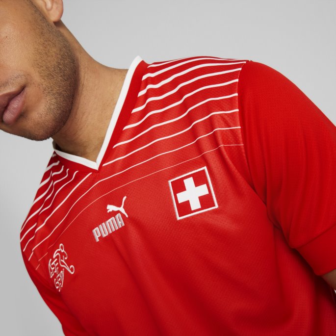 Puma På Salg Rød-hvit Sveits Hjemme 22-23 Replica Jersey Herre