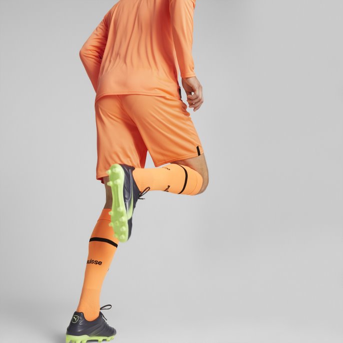 Sveits 22-23 Replica Shorts Menn Neon Citrus Puma På Tilbud