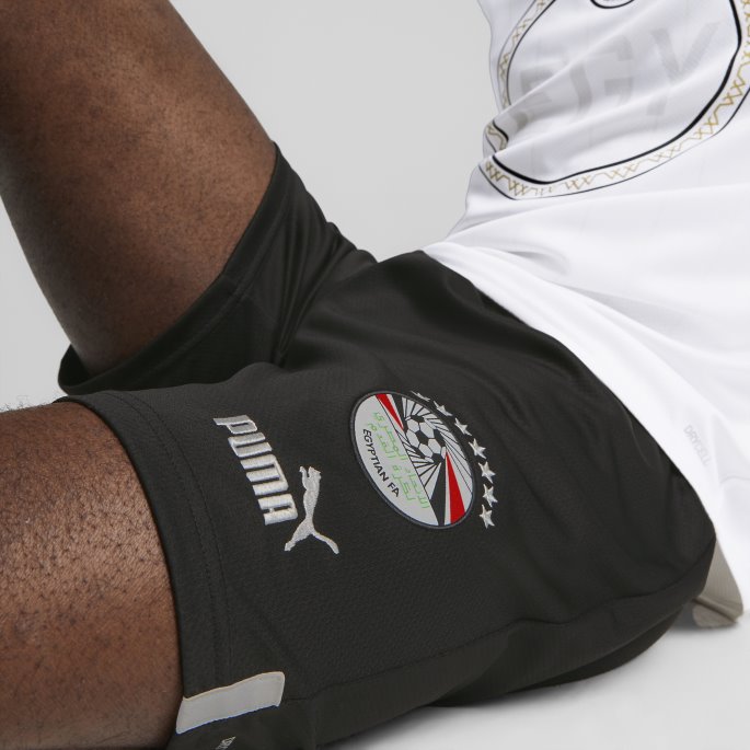 Puma På Tilbud Svart-hvit Egypt 22-23 Replica Shorts Menn