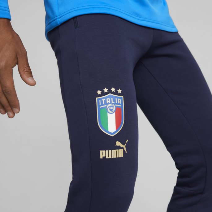 Italia Fotball Casuals Bukser Menn Peacoat-team Gold Puma På Salg