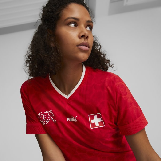 Puma På Tilbud X Liberty Switzerland Hjemmetrøye Kvinner Rød-hvit