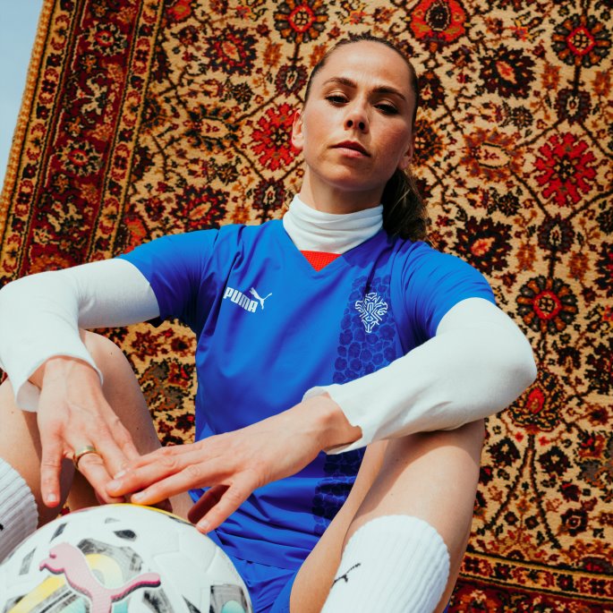 Elektrisk Blå Limonade Puma På Tilbud X Liberty Iceland Hjemmetrøye Kvinner