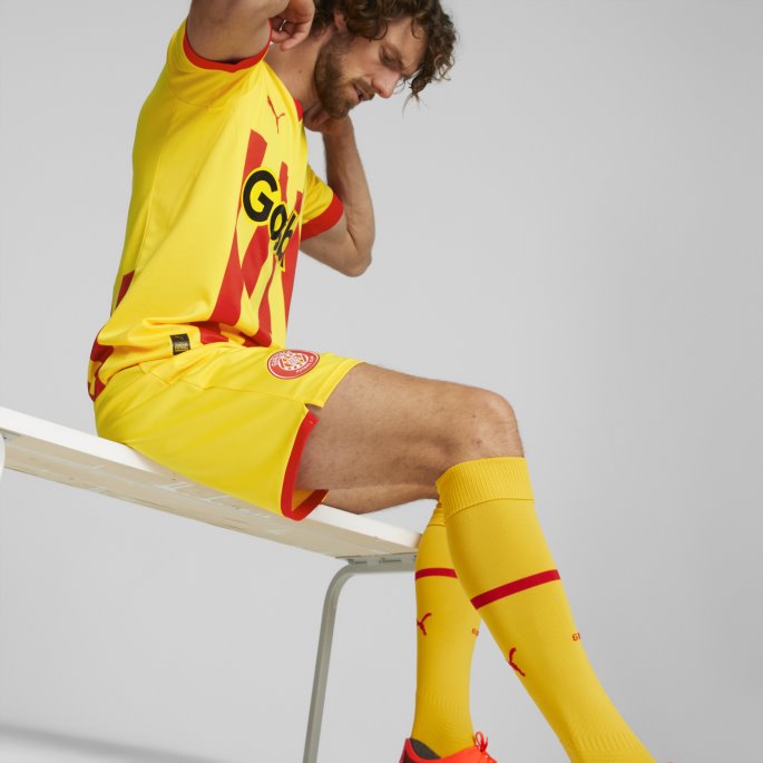 Girona Fc 22-23 Replica Shorts Herre Spectra Gul-høyrisiko Rød Puma På Salg