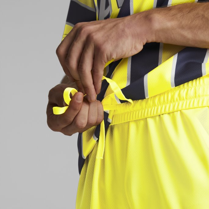 Flammende Gul-middelalderblå Fenerbah E S.k.22-23 Replica Shorts Menn Puma På Tilbud