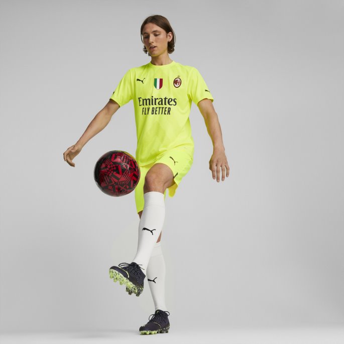 Gul Varslingssvart A.c. Milan Fotball Keeper Kortermet Kopi Jersey Med Scudetto Menn Puma På Salg